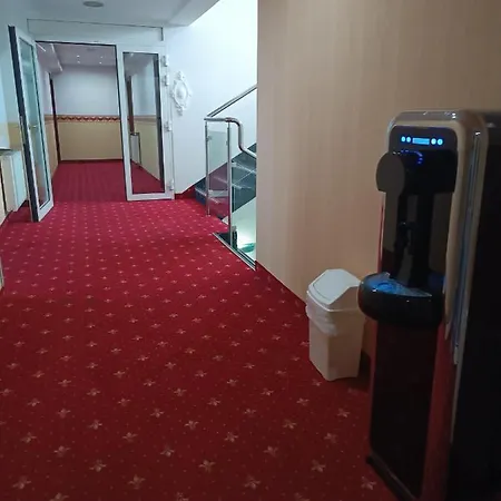 Amigo Hotel