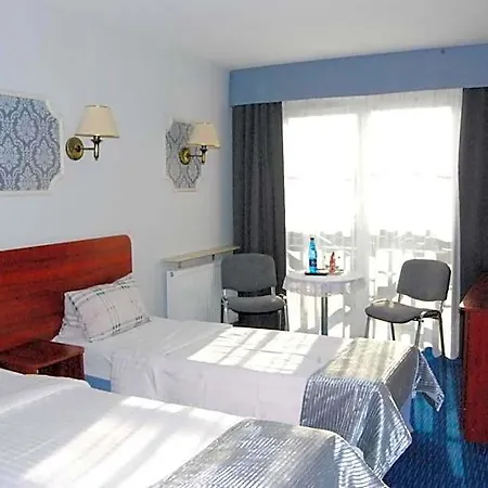 Hotel Amigo 3*