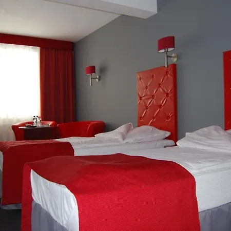 Hotel Amigo 2*